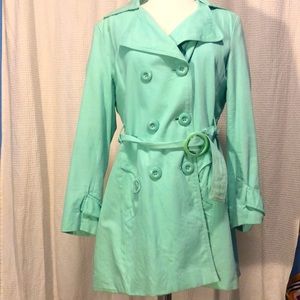 Mint Springtime Trench